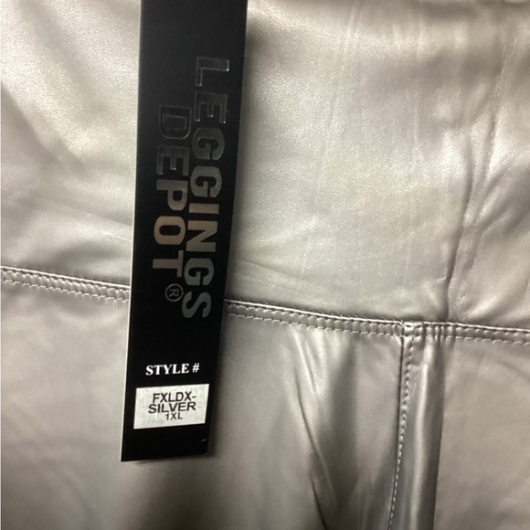 Leggings Depot Silver Leggings - Picture 2 of 4